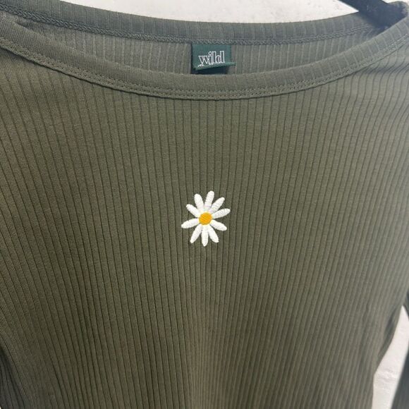 Wild Fable Olive Long Sleeve Dress with Daisy Accent Size XS - NWOT Ribbed - Picture 2 of 4